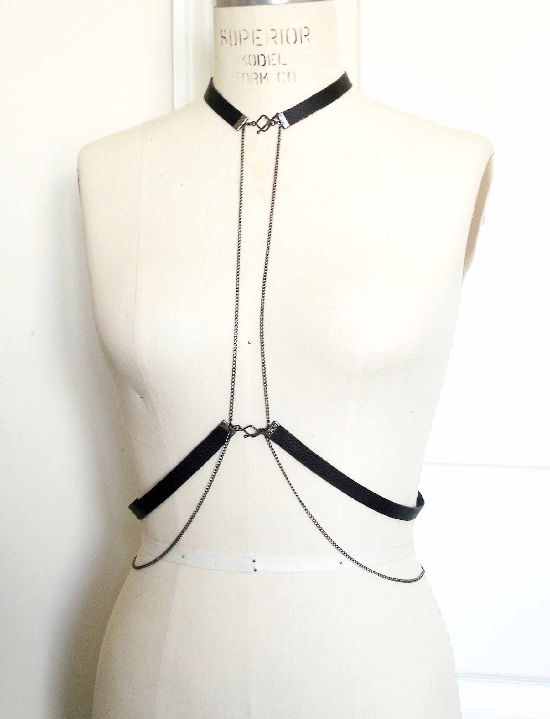 Body shop harness jewelry