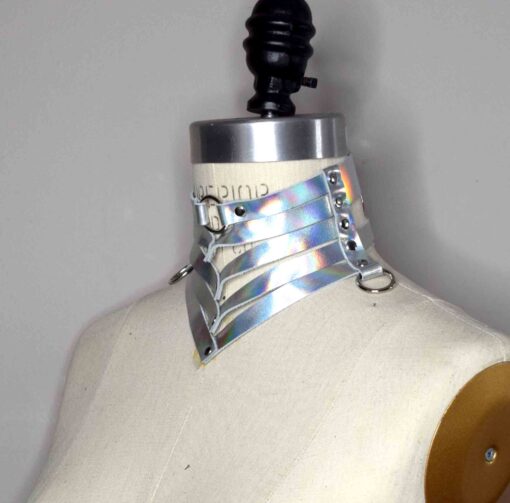Victoria Gorget Leather Collar - Image 2