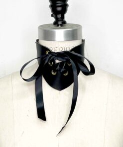 Nox Ribbon Leather Posture Collar