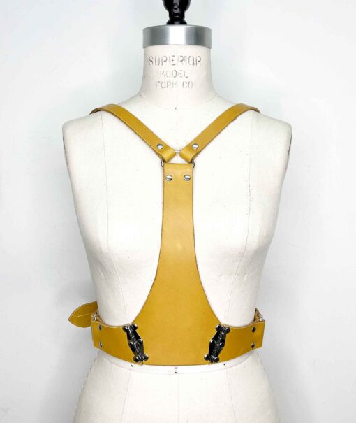 Finn Hinged Leather Chest Harness