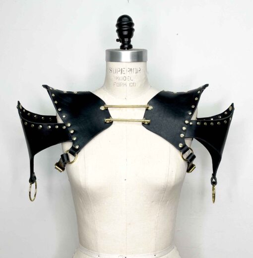 Archer Black Leather Shoulder Mantle